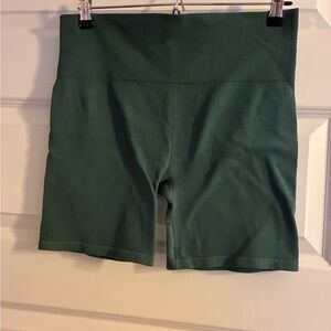 Set of 2, new balance biker shorts